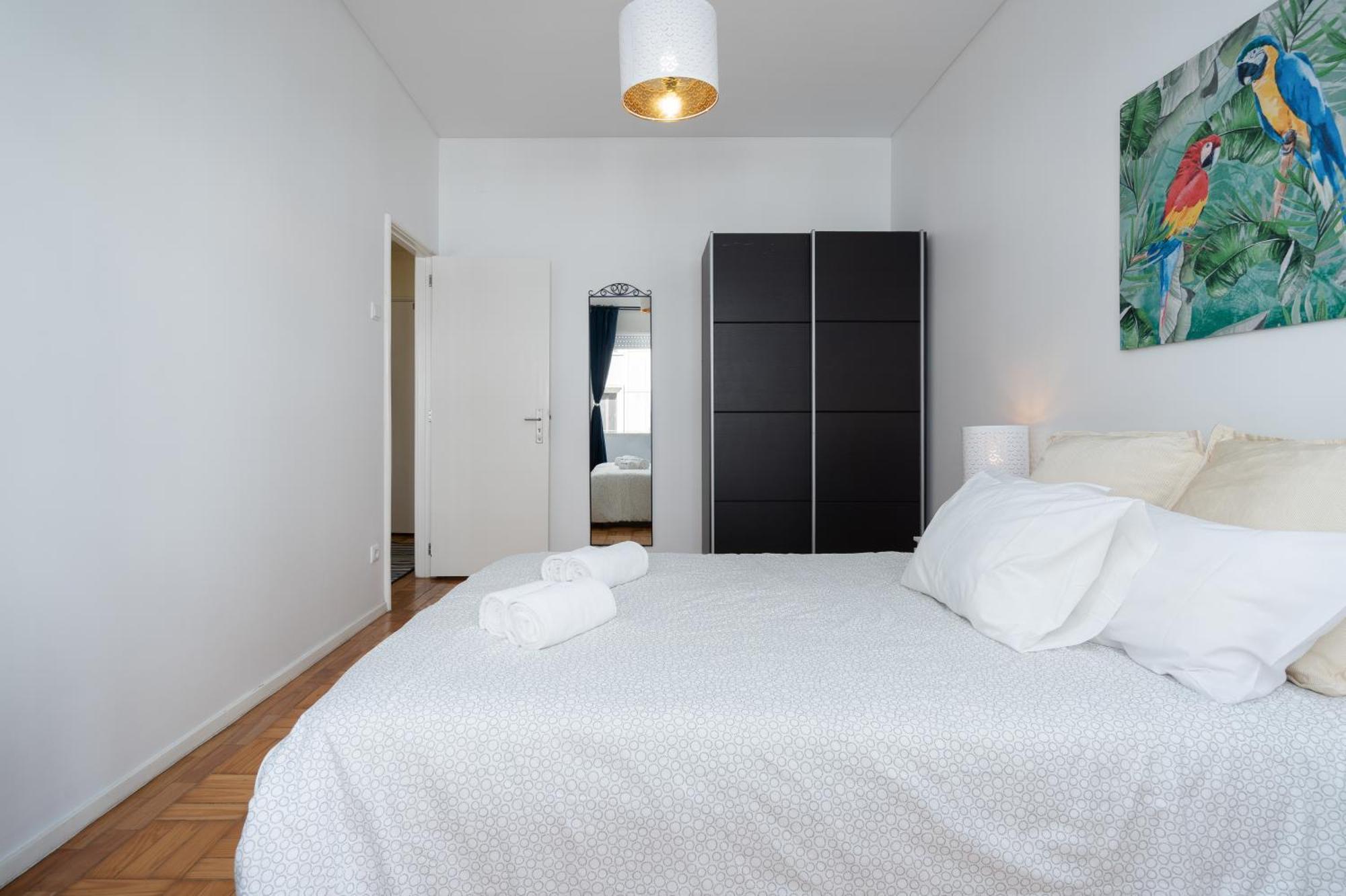 Sweet Flats With Netflix - Bolhao City Center Porto Quarto foto