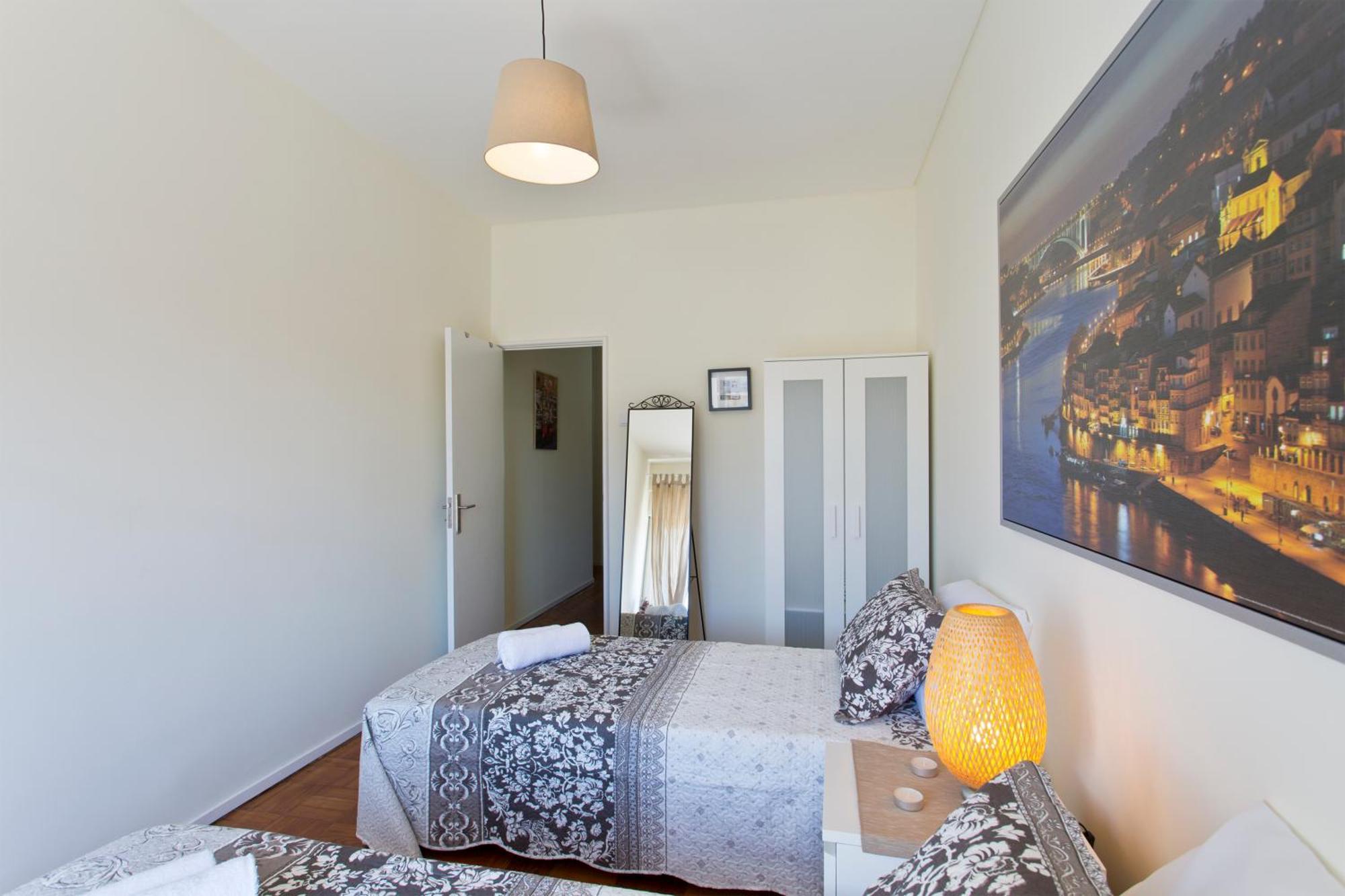 Sweet Flats With Netflix - Bolhao City Center Porto Quarto foto